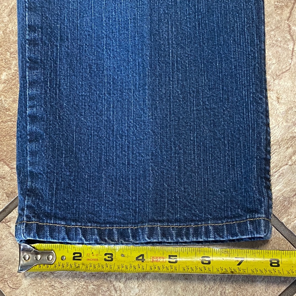 Y2K Levi's Misses Size 14 Denim Capris in Dark Blue Retro Casual - Picture 12 of 14